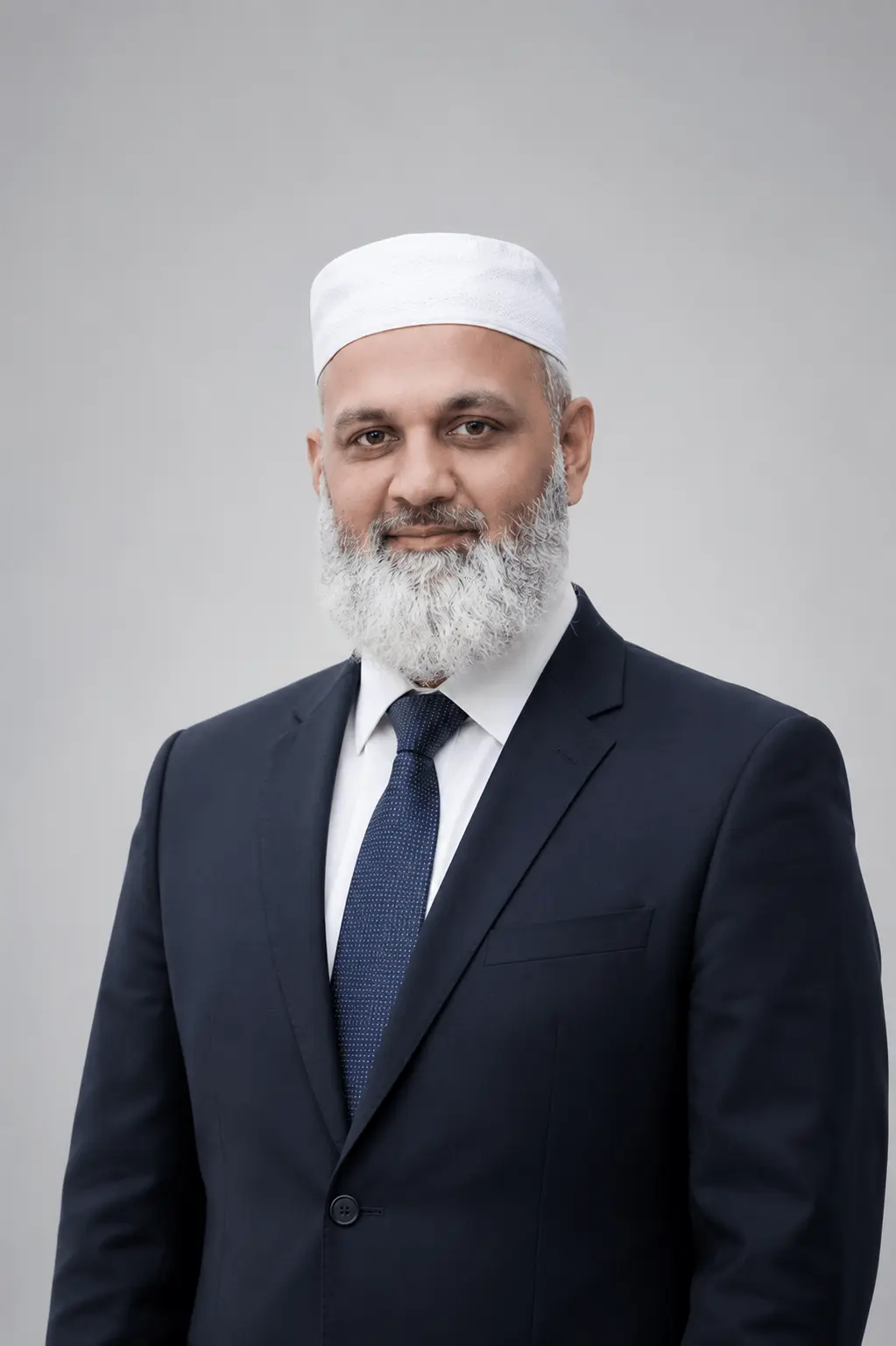 ড. ব্যারিস্টার নাজিবুর রহমান মোমেন